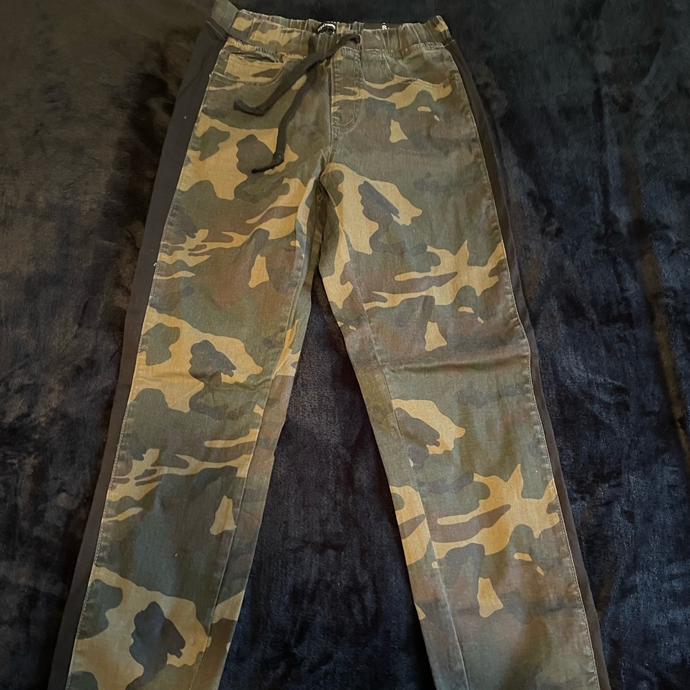 Army Joggers